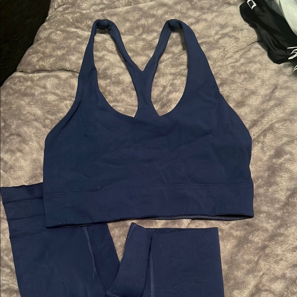 Women's Navy Sports Bra and Leggings Set